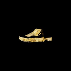 PENDENTIF PIERRE CHAUSSURE
