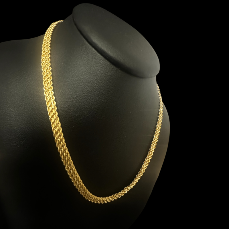 Collier Torsadé 3 rang or 750/ml