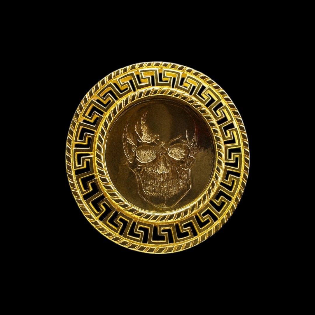 CHEVALIERE PORTE PIÈCE TÊTE DE MORT OR 18k