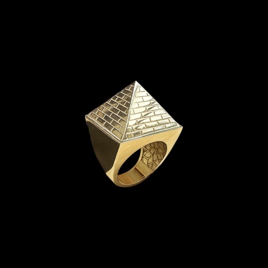 CHEVALIÈRE PYRAMIDE OR 18k