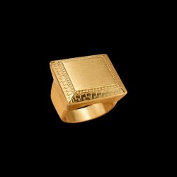 CHEVALIERE CARREE BISCUIT OR 18K