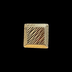 CHEVALIÈRE CARREE BISCUIT MOTIF OR 18K