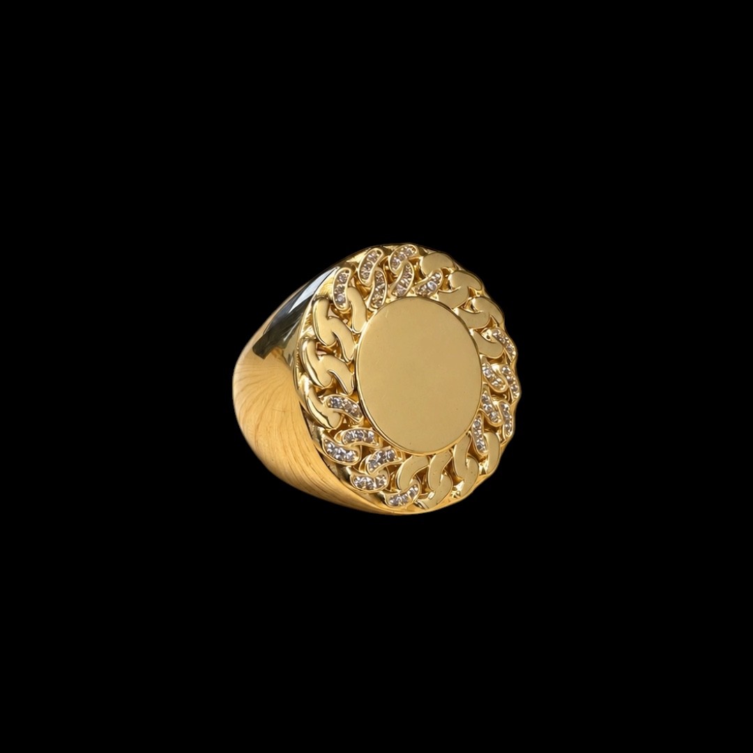 CHEVALIERE RONDE MOTIF CUBAINE AVEC PIERRE OR 18K